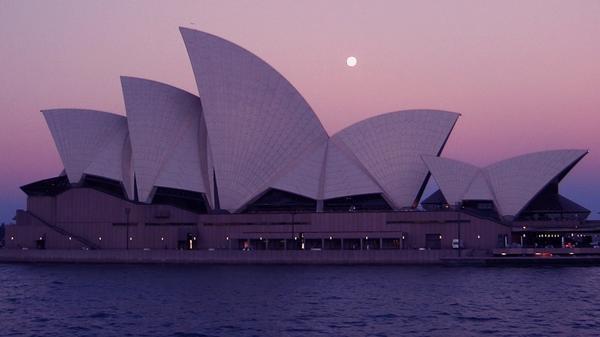 Sydney Opera House by twilight