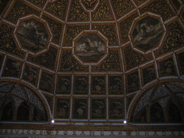 Sintra: Royal Palace ceiling: more arms