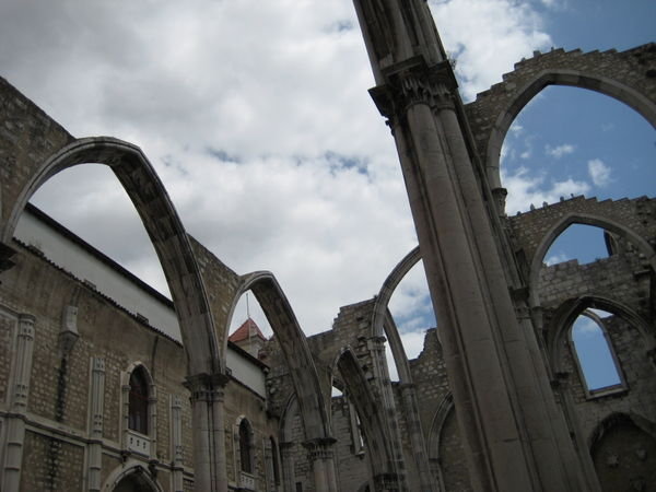 Lisbon: Convento do Carmo