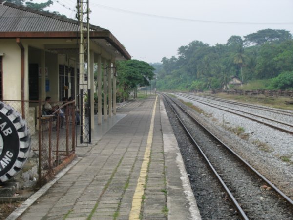 Mentakab Railway station