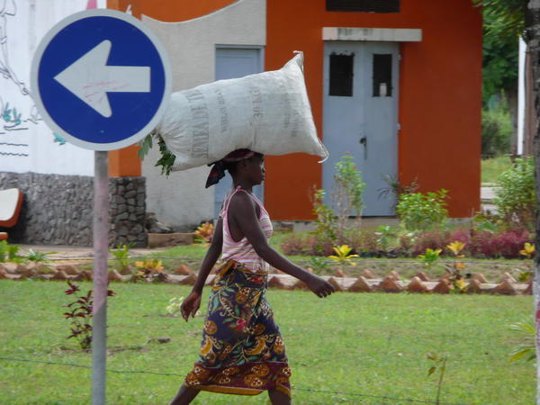 Lady walking, Inhambane
