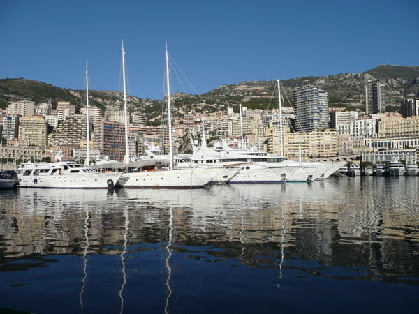 Mega yachts, Monaco