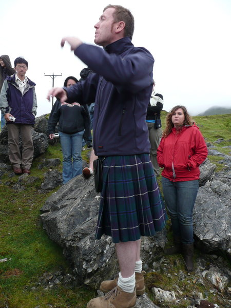 Our guide spins a Scottish yarn