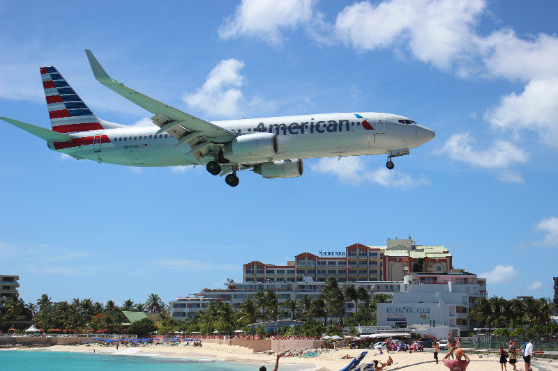 American Airlines jet landing