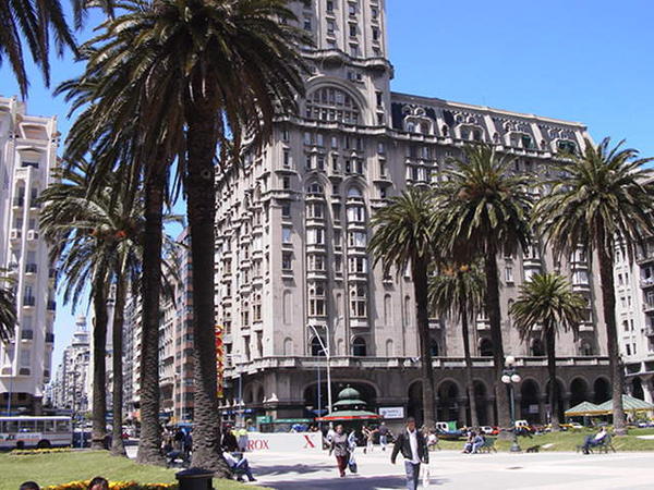 Heart of the city, Montevideo
