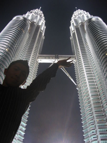 Brian supporting the Petronas Towers