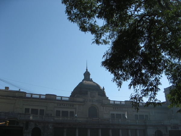 Mitre:  Buenos Aires' Central Train Station