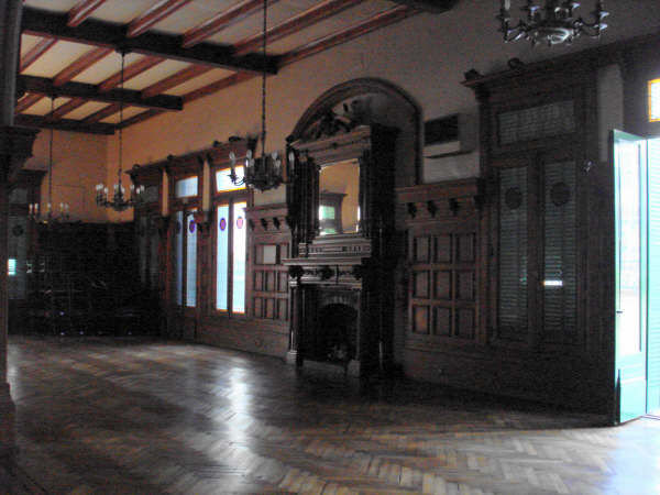 Inside Belgrano Club