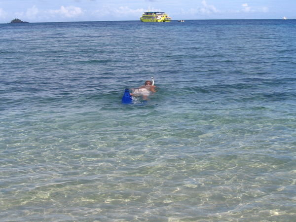 Snorkelling at Manta Ray