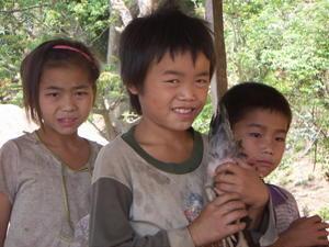 Mong Village kids
