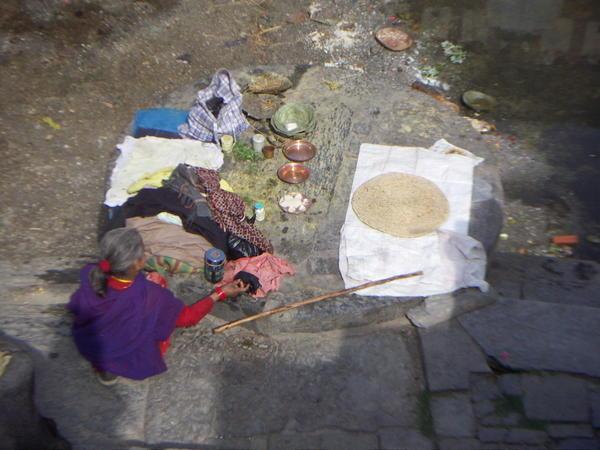 Preparing offerings at Pashupatinath
