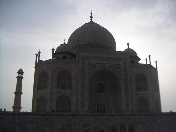 Pictures of the Taj continue...