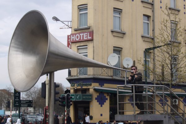 big stainless steel horn