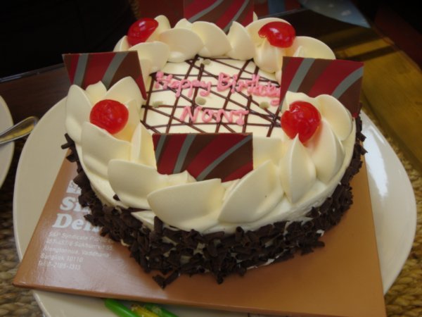 suprise cake