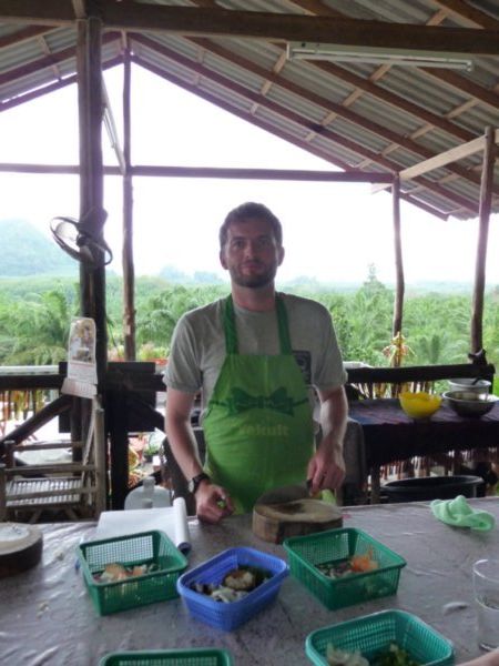 Neil learning Thai Cooking 