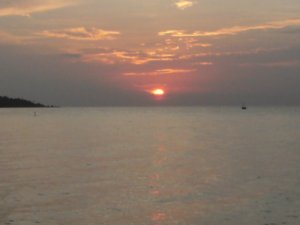 Lever de soleil sur Koh Samui / Sunrise on Koh Samui - Plage Lamai Beach