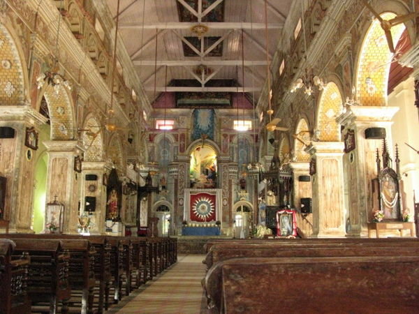 Inside the Santa Cruz Basilica