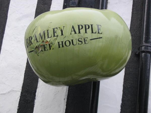 Bramley Apple Free House