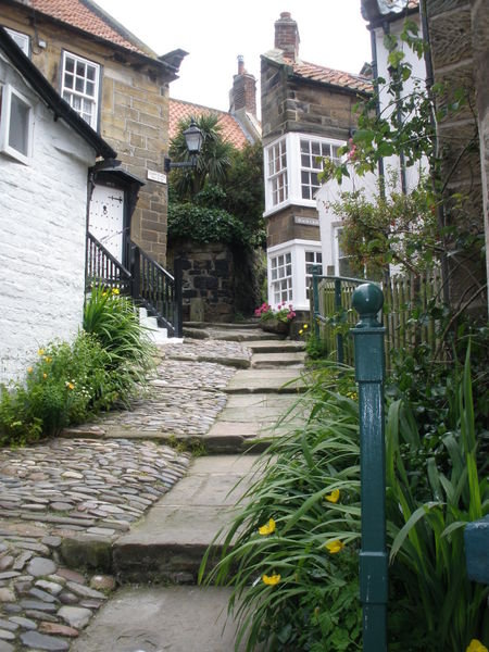 Steep cobbled streets of Robin Hoods Bay