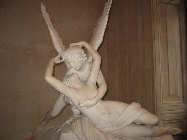 Psyche and Cupid statue