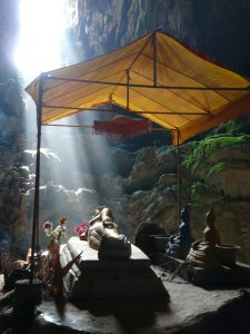 Reclining Budda in cave