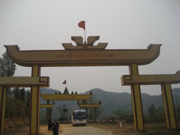 Tay Trang Border into Vietnam