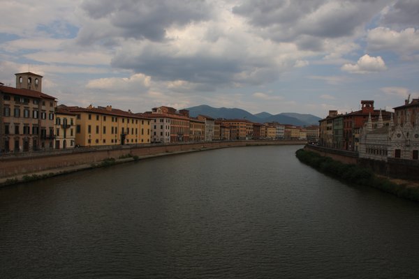 Pisa, The river scene.