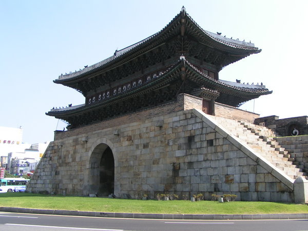 South Gate, Suwon
