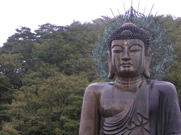 Buddha at Seoraksan National Park