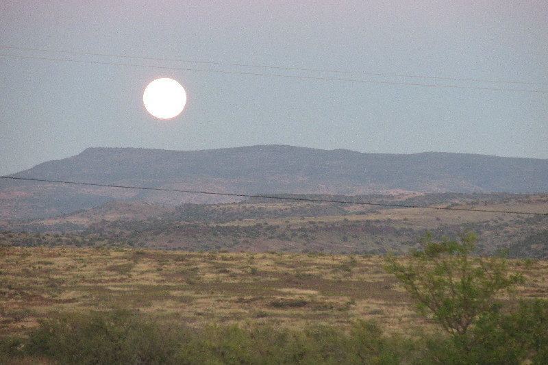 Moonrise over Cordes Junction