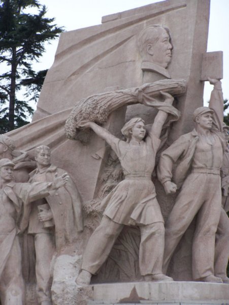 monument to the workers