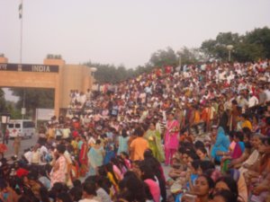 The massive Indian crowd