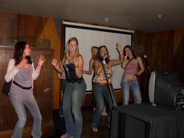 Dancing to Karaoke, moi?! Never