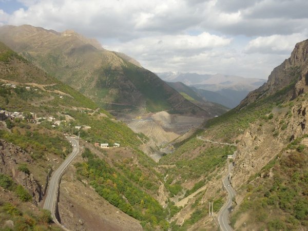 Prejezd z Teheranu ke Kaspiku