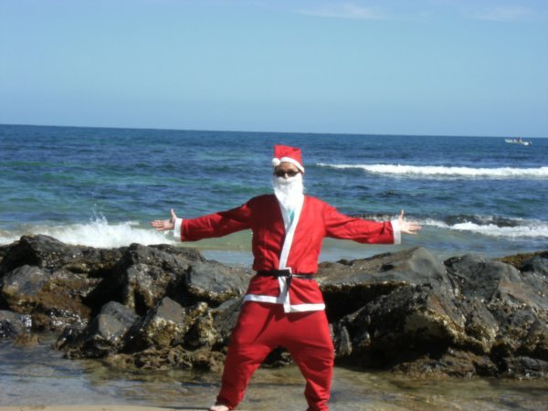 You wanna piece of Santa?? Don´t mess with Mr Claus!