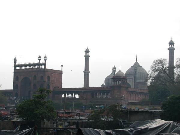 Largest Mosque in Delhi