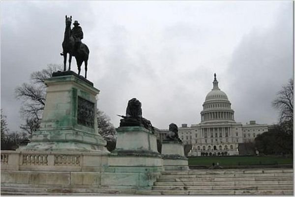 Statues in front of the Capitol