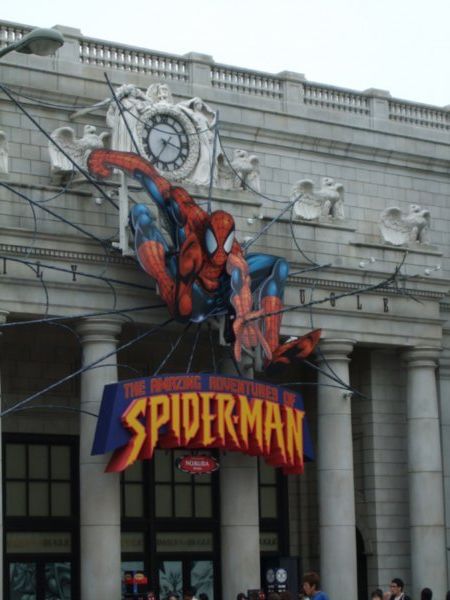 Spiderman sign Universal Japan