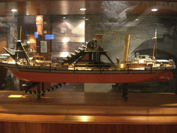 The kind of boat that was used to dig the canal