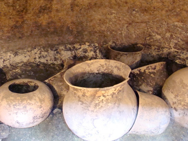 Urns/ urnes funeraires, Tierradentro
