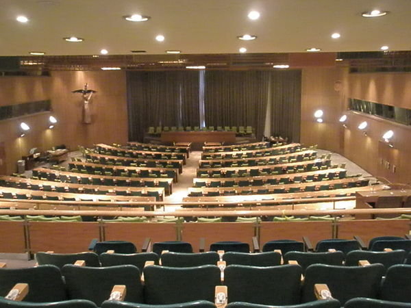 UN assembly hall
