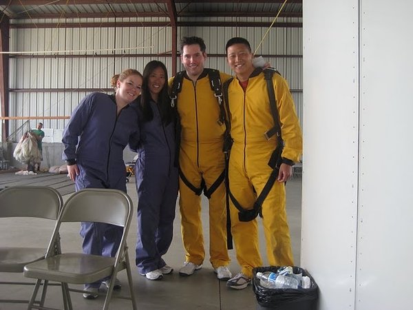 pro skydivers