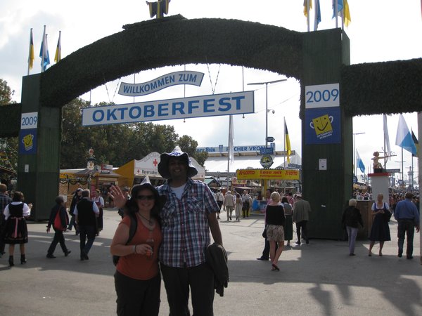 Oktoberfest 2010 - Main Entry