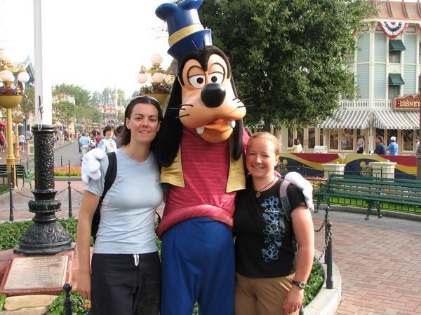 Bern & I with Goofy in Disneyland