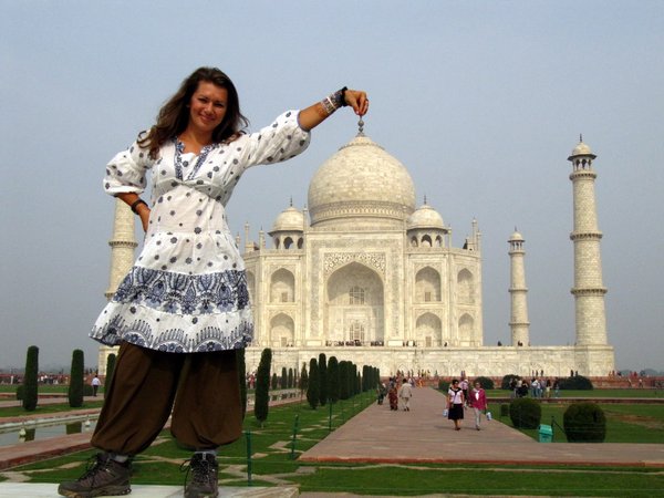 Zuzana, Taj Mahal in hand