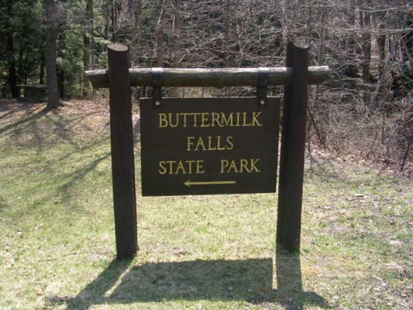 Buttermilk Falls State park