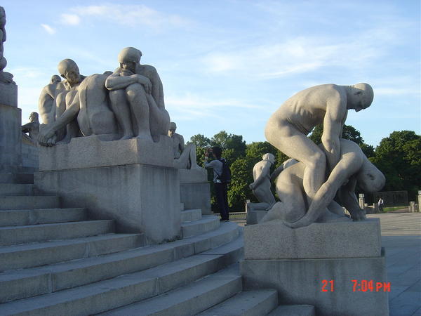 Visgeland's sculpture