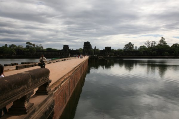 approach to the outer wall of Angkor
