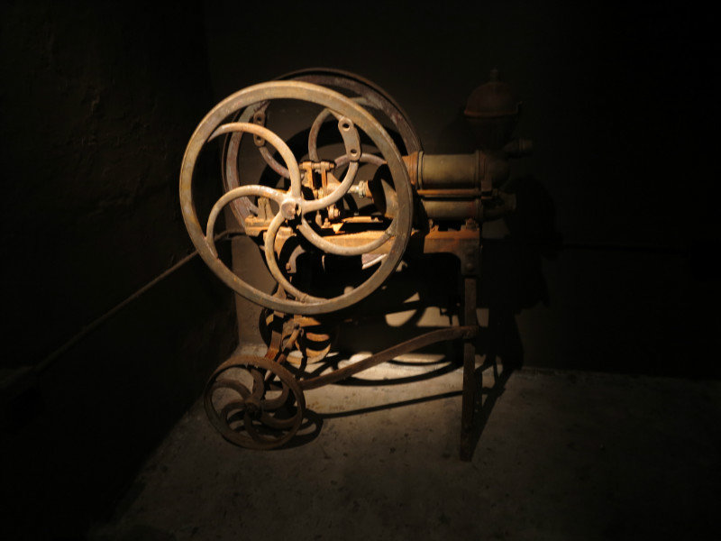 antigue wine pump