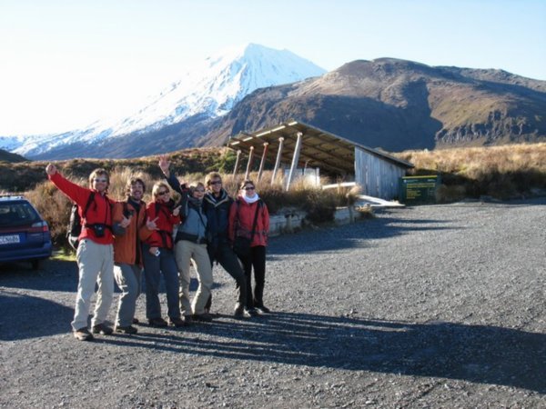 expedition for the tongariro crossing